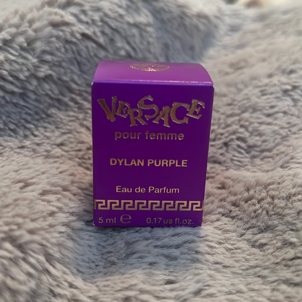 VERSACE Dylan Purple Eau de Parfum 5 mL